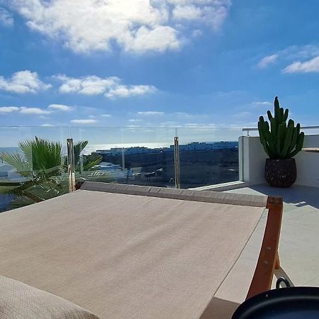 Appartement Cocomar II ~ Ocean View Loft à Guatiza Extérieur photo
